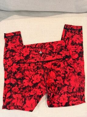 Lululemon Wunder Under Red Floral Leggings 25” length